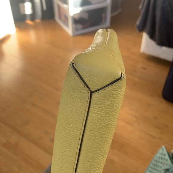 Coach yellow leather crossbody - Picture 5 of 6